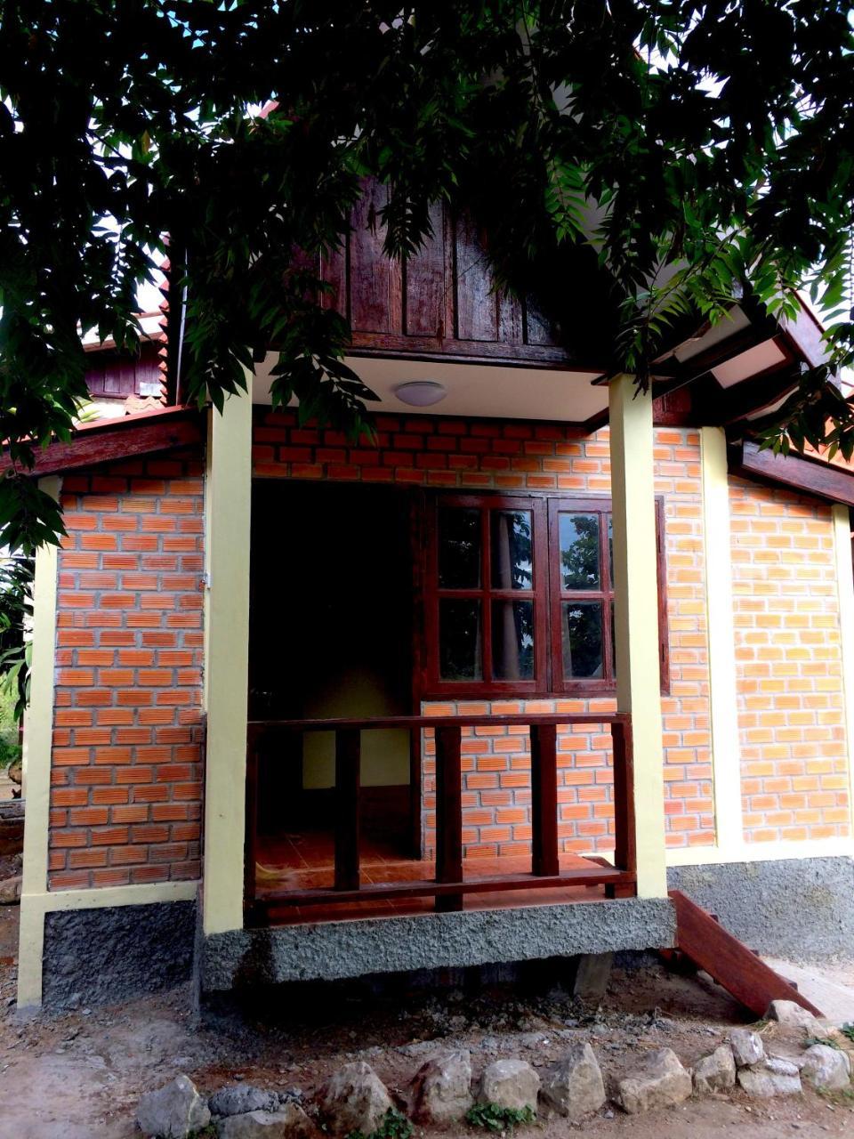 Sabaidee Guesthouse & Restaurant Nam Theun Exterior foto
